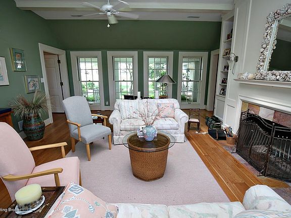Spring farm Living Room towards front