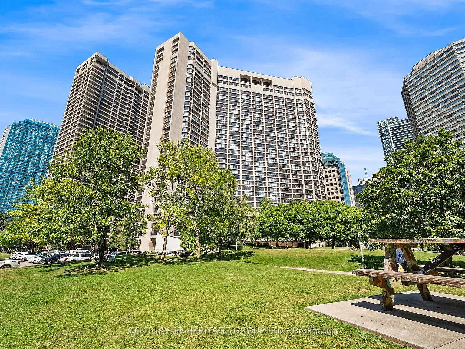 1 bed, $2,450 — Photo 2