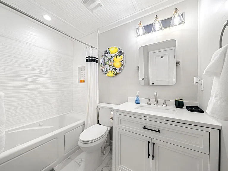 639 S Peachtree St — Photo 20