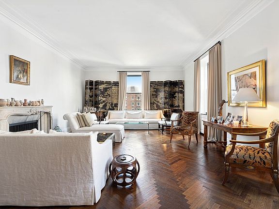 3rd image of 550 Park Ave Floor 11W