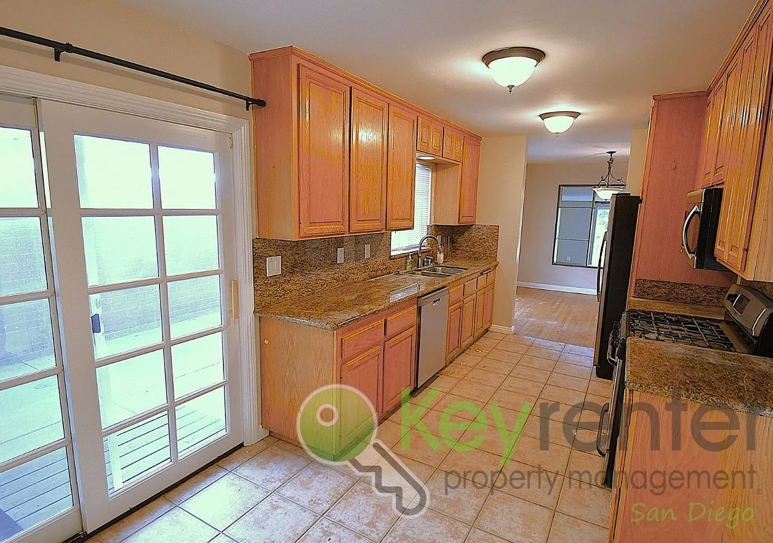 Spacious Chula Vista Home | Single Level | RV Parking | Large Family Room — Photo 4