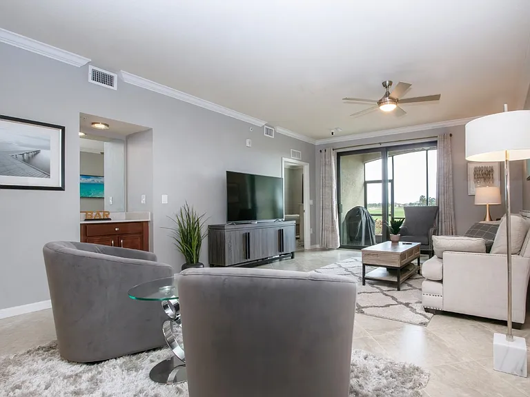5548 Palmer Cir #102 — Photo 17