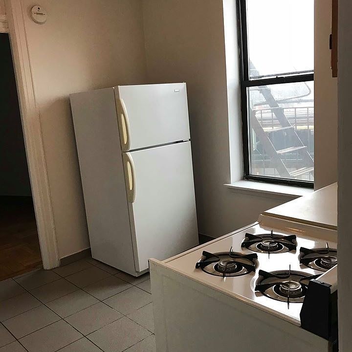 2nd image of 1745 84th St APT A4