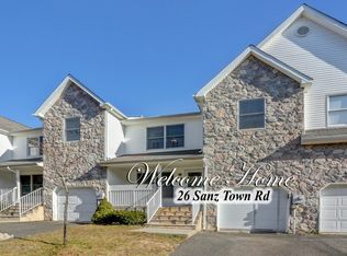 26 Sanz Town Rd, Lakewood, NJ 08701