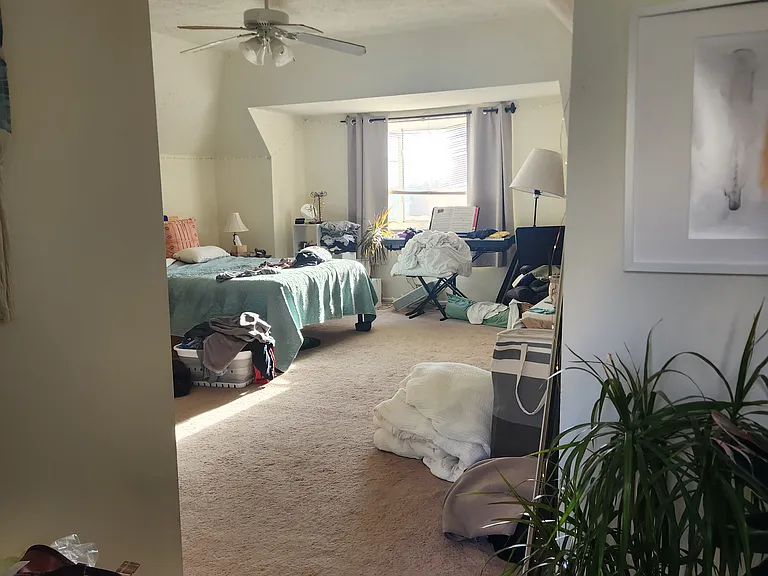 143 Oneida St #2 — Photo 6