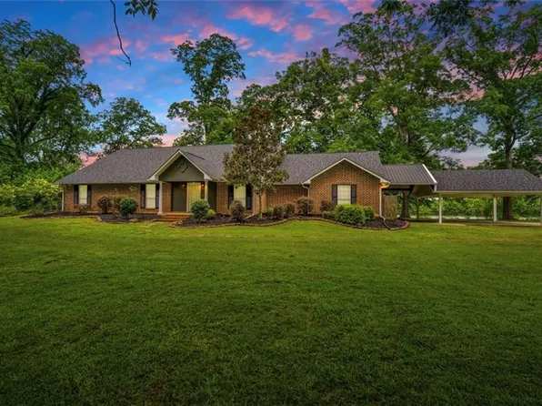 1520 Palmer Chapel Rd, Pineville, LA 71360