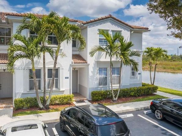 3985 SW 155th Ave #306