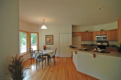5th image of 2930 138th St NW