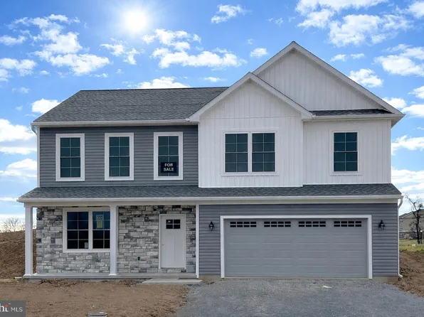168 Magnolia Dr, Middletown, PA 17057