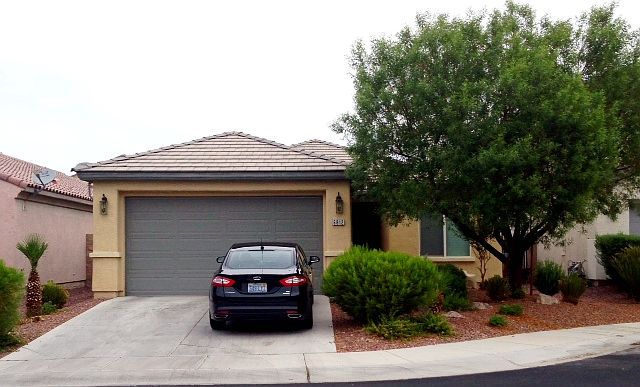 1st image of 6812 Rolling Oaks Ct
