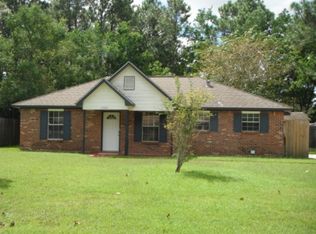 13001 Rosemont St, Ocean Springs, MS 39564