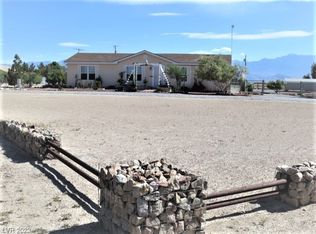 10221 S Vicki Ann Rd, Pahrump, NV 89048