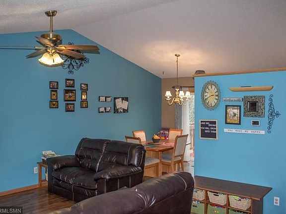 4th image of 4545 Sterling Dr