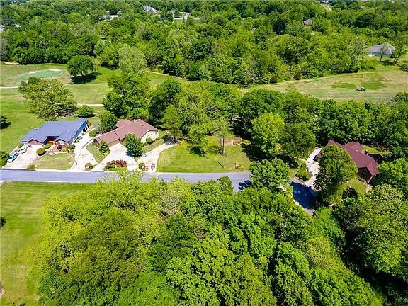 3rd image of 9 Cannich Ln