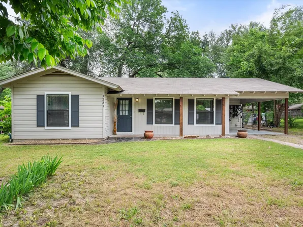 1231 Bowie Dr, Corsicana, TX 75110