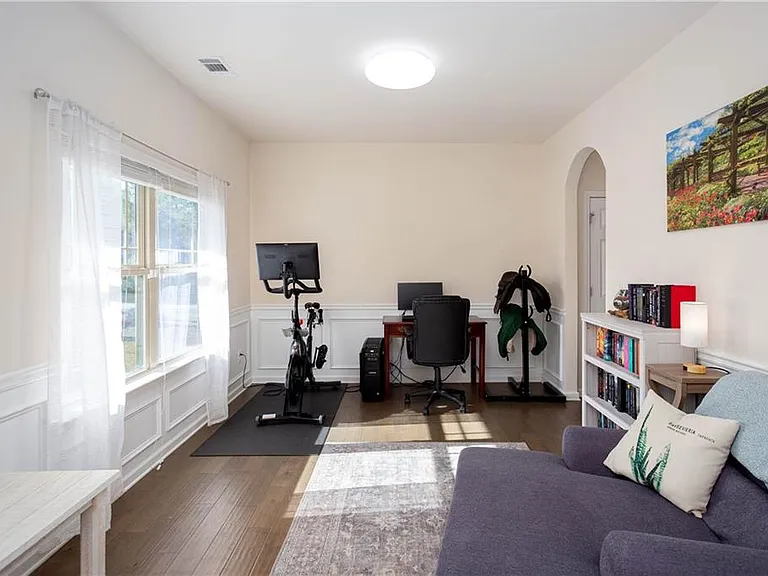 7999 Dawson Ln — Photo 8