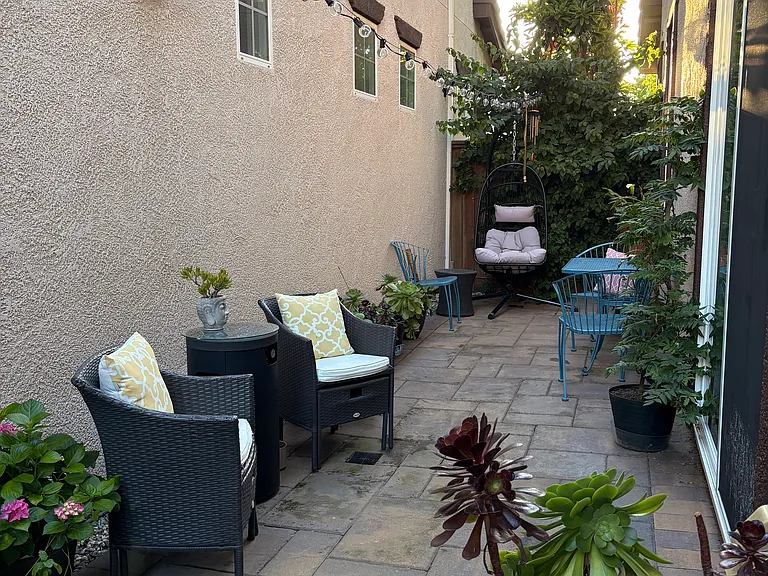 Kobio Dr — Photo 21