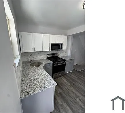3 bed, 1012 sqft, $2,000 — Photo 3