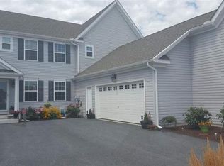 1902 Preserve Ln, Palmyra, PA 17078