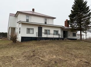 7202 21 Mile Rd, Evart, MI