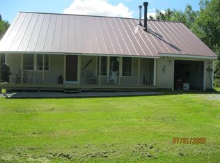 850 Kittredge Rd, Barton, VT 05860