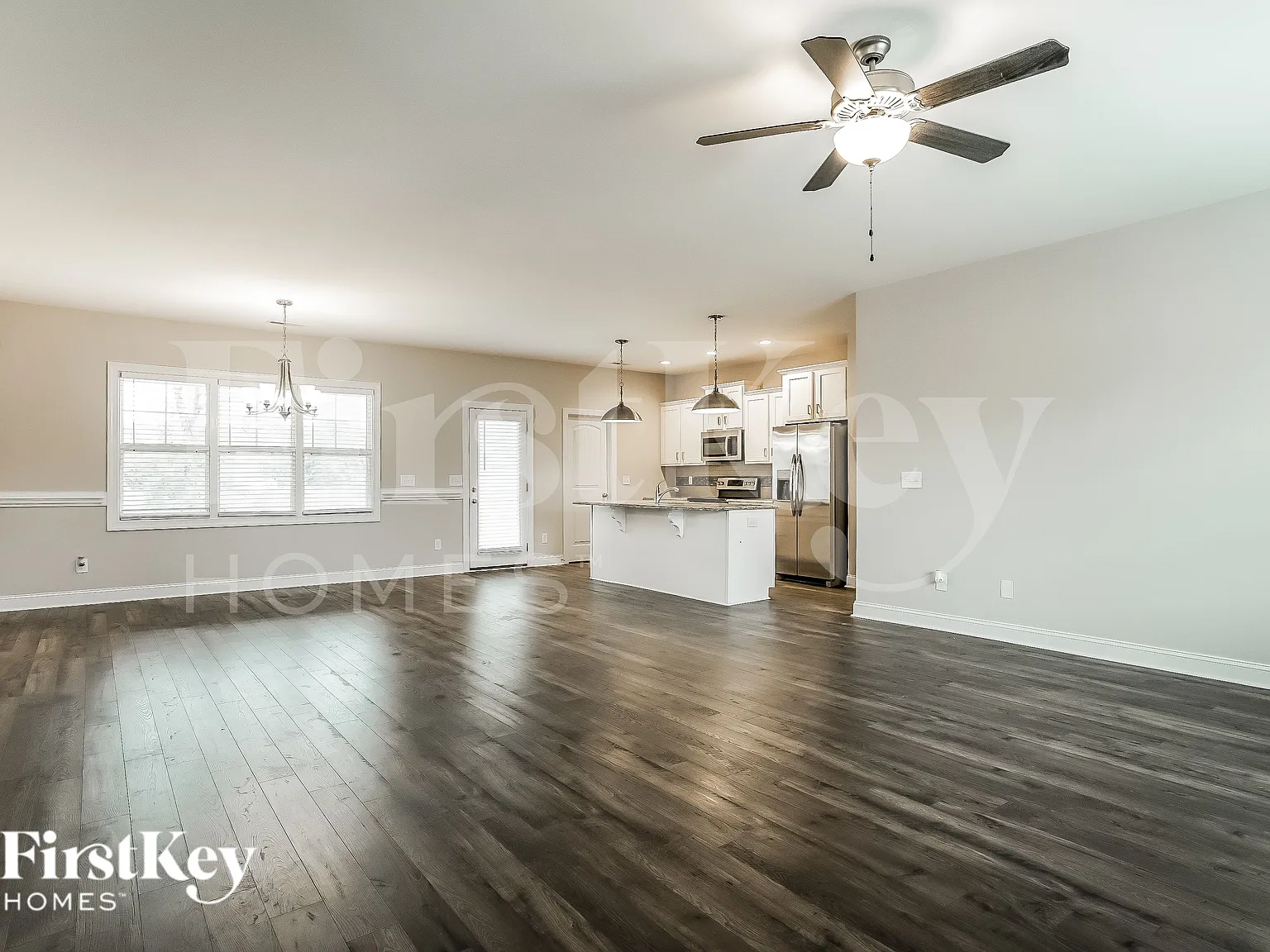 3 bed, 2.0 bath, 2010 sqft, $2,585 — Photo 4