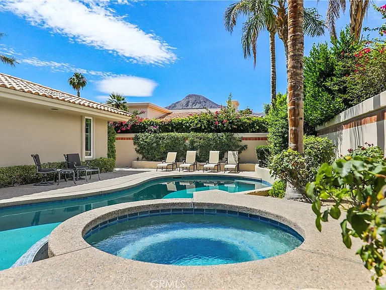 75571 Painted Desert Dr — Photo 12