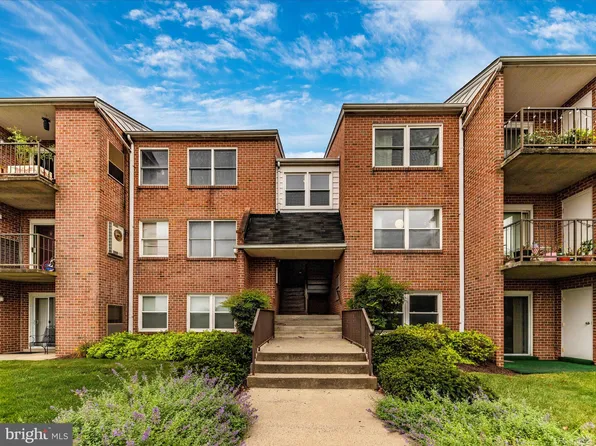 300 Chapel Ct Unit 101, Walkersville, MD 21793