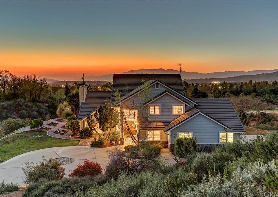 1st image of 36910 Selrocco Dr