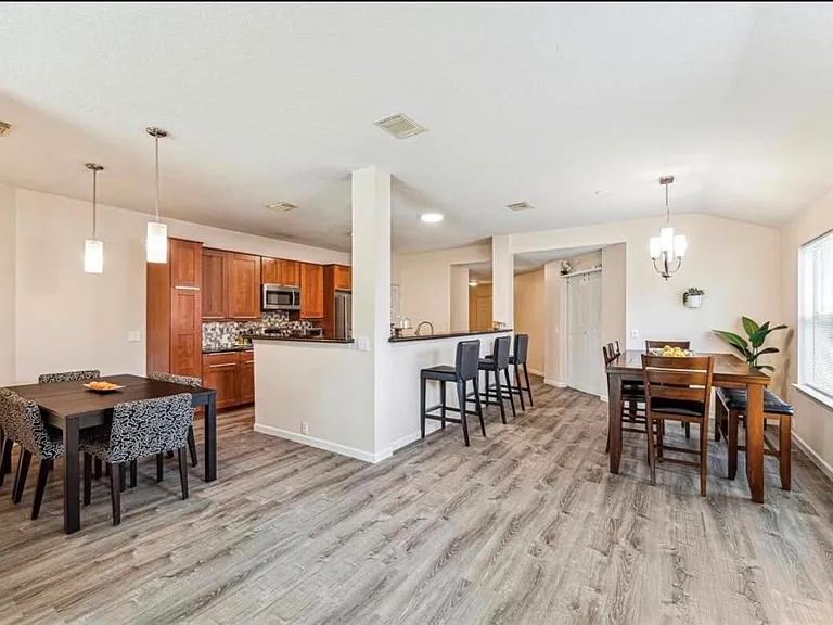 21122 Barker Canyon Ln — Photo 4