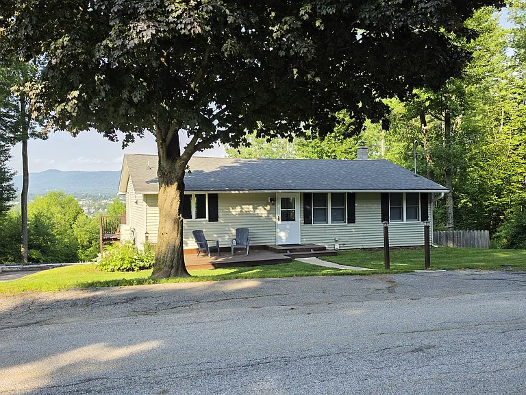 40 Campbell Rd — Photo 4