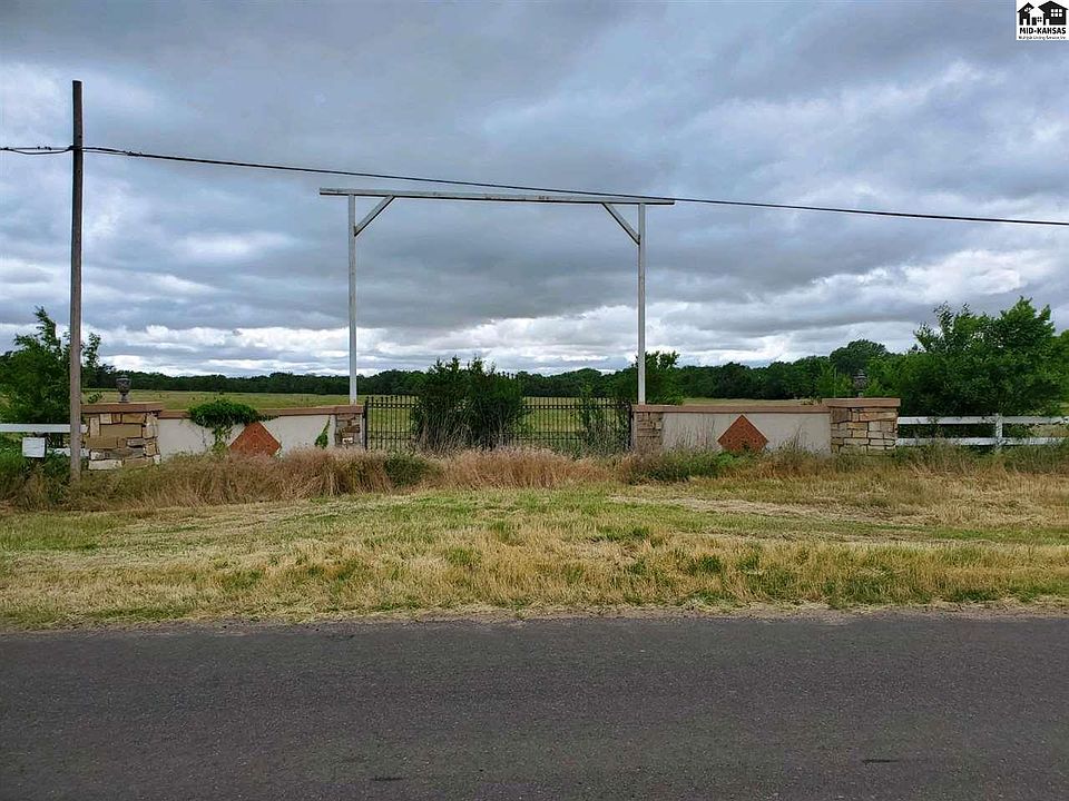 2nd image of 000 Country Club Rd 54-318 Acres