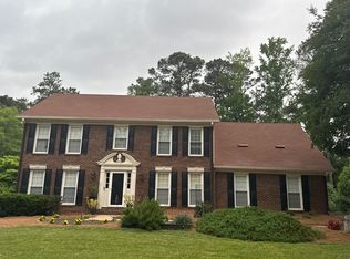 3993 Glen Meadow Dr, Peachtree Corners, GA 30092