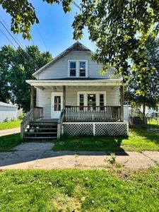 1506 11th St, Menominee, MI, 49858