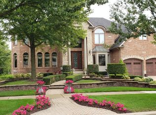 1751 Baybrook Ln, Naperville, IL