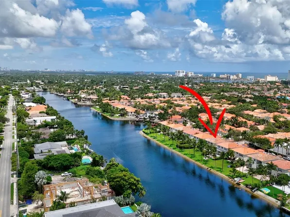1560 Shoreline Way, Hollywood, FL 33019