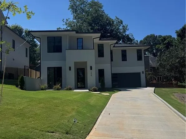 298 Creighton Ave, Scottdale, GA 30079
