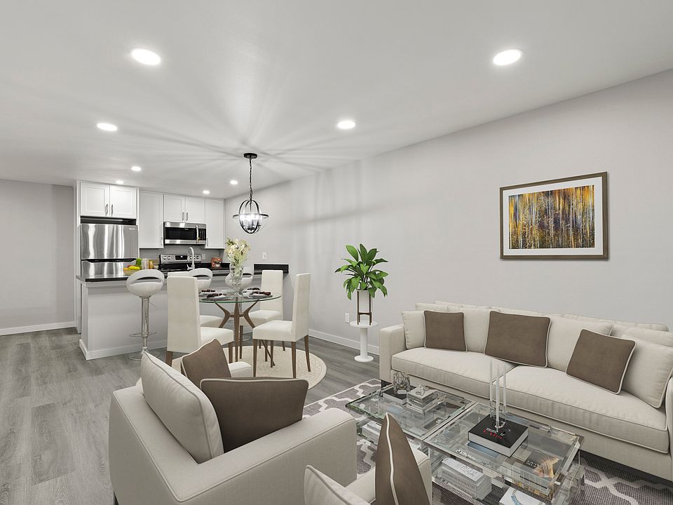 Kitchen-Living Room