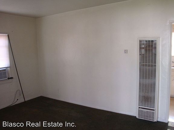 3rd image of 2105 W D St #6186135