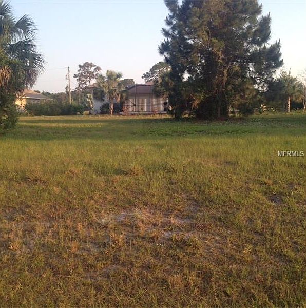1st image of 111 Baytree Dr