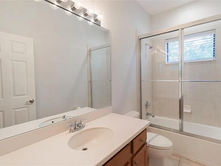 7231 Hamilton Rd — Photo 8