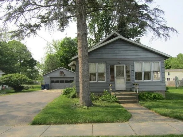 205 Pine St, Corunna, MI 48817