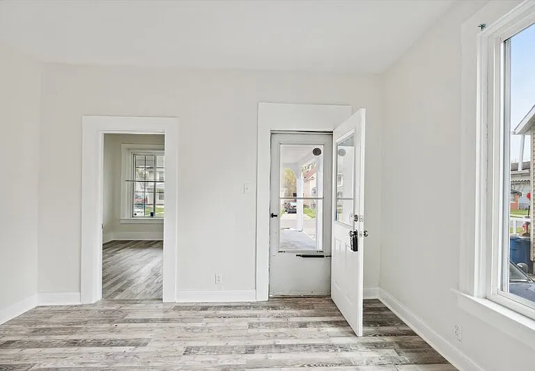 4039 Vermaas Ave — Photo 3