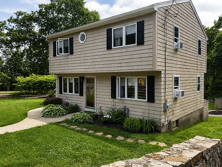 35 Fox Hill Rd #1 — Photo 11