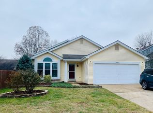 303 Cypress Point Ct, Saint Charles, MO