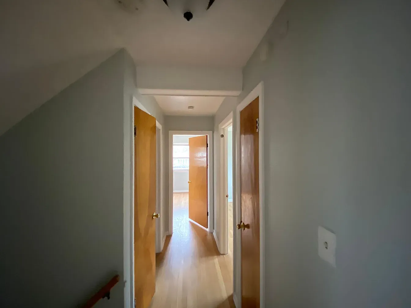 6 bed, 1854 sqft, $3,200 — Photo 3
