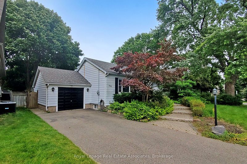 Burlington House for rent - 3 Bedrooms — photo 9