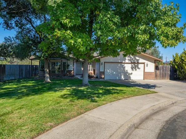 2252 Badger Ct, Redding, CA 96001