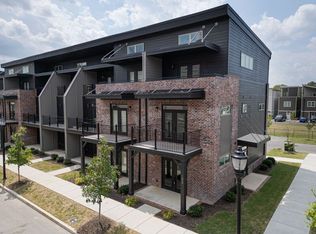 1825 S Watkins St, Chattanooga, TN 37404