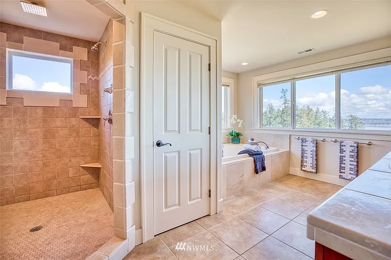 Thumbnail 16